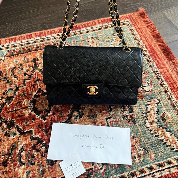 Chanel Classic Vintage Medium Black Caviar Double Flap Bag - Picture 3 of 12